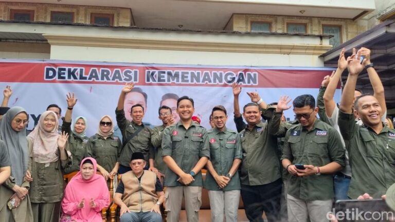 paslon-wahyu-ramzi-deklarasi-kemenangan-pilbup-cianjur-2024_169