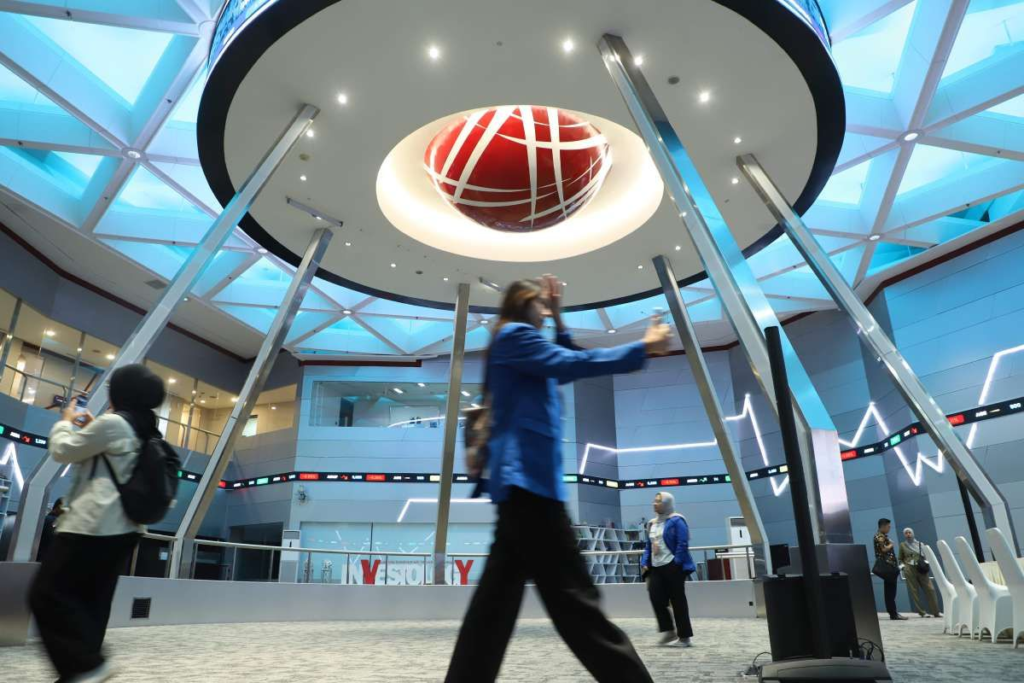 Profit Taking Investor Jelang Libur Tahun Baru BEI 2025
